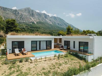 VILLA RIKA 3bed villa private pool near the sea