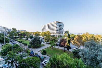 City Moon by halu! Seafront 3-bedroom apartment