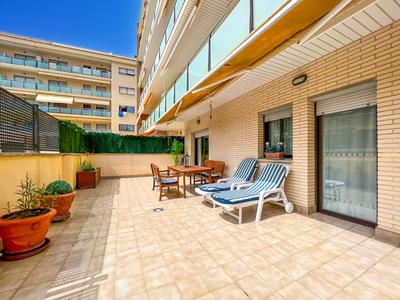 Vivalidays Elia - Fenals - LLoret de Mar