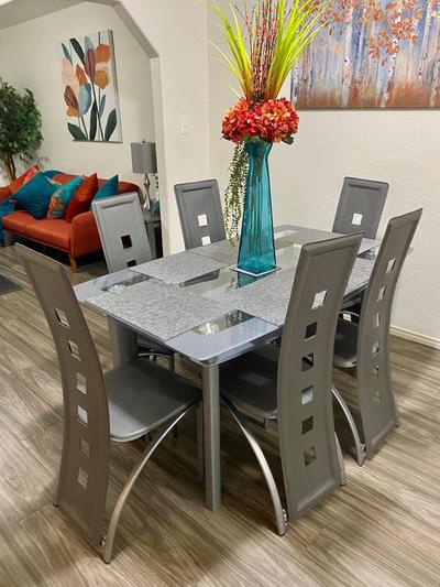 NEW! 5 min from Convention Center, La Plaza Mall, Airport!