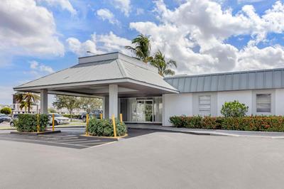 Quality Inn Downtown Stuart, Photo 2