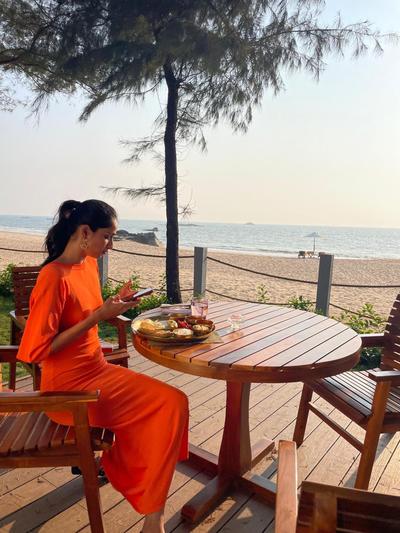 The Postcard on the Arabian Sea