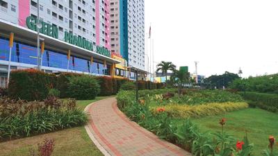 Green Pramuka city Harian by Dea roooms