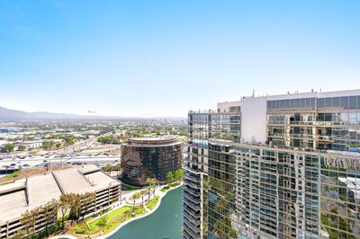 25th floor Luxury Penthouse