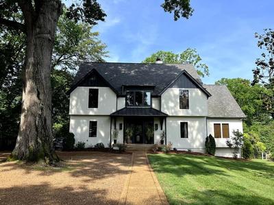Fancy Free - Stay Where Country Music History Was Made