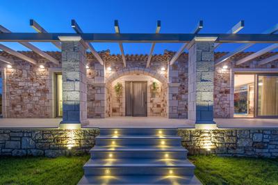 Avra Luxury Villa & Spa