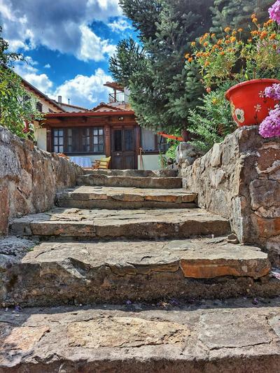Panthea Cottage