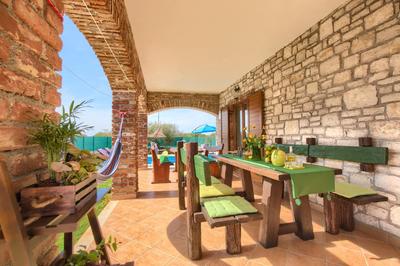 Villa San Andrea - ideal for families, 8 adults, 2 children up to 5 years, 1 children up to 1 years