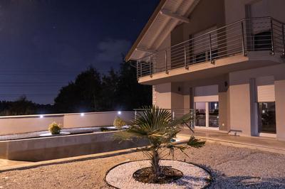 Villa J&J