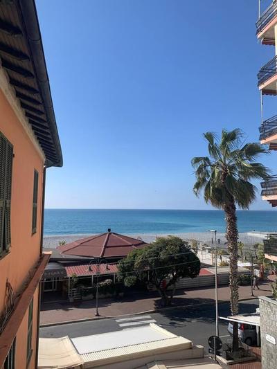 Casa Vale fronte mare