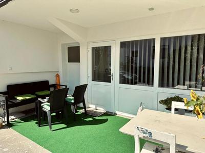 Studio Apartman Iovia place