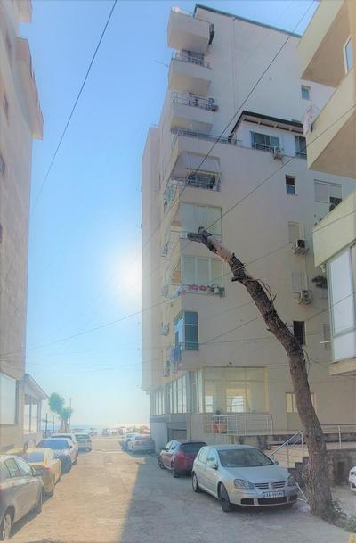 Kledia's apartment