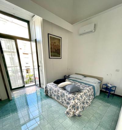 Il balcone sulla piazza
