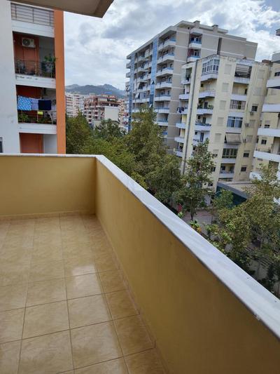 Sunny Side Apartments