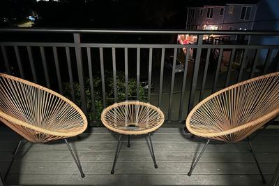 Modern 2 Bed Furnished Apartment in Quincy