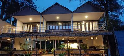 Seascape by Sand Sapphire