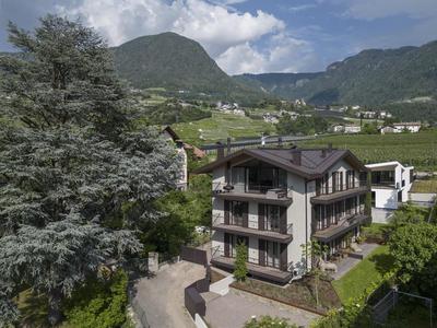 Meran Suites Nice Five Two