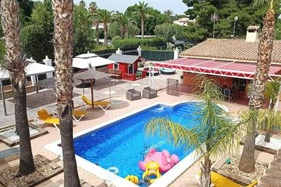 Elche Alicante ideal familias Piscina Barbacoa