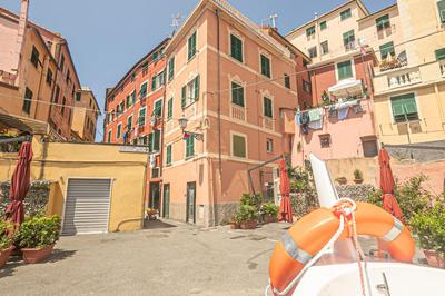 Real Italian Estate - Sea Haven