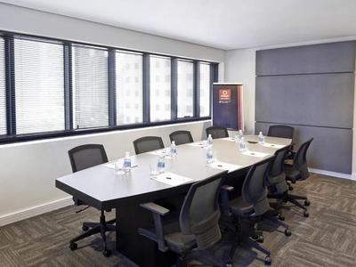 Aparthotel Moema Jamaris Internet 400mb UH506