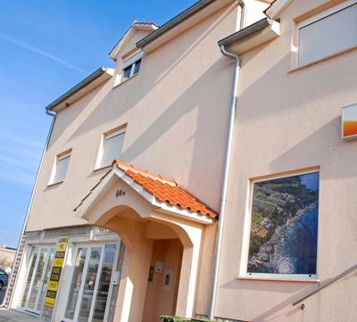 Apartment Navis