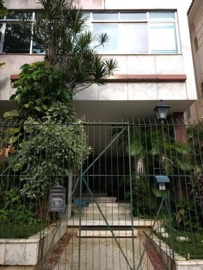 Apartamento amplo,arejado compartilhado