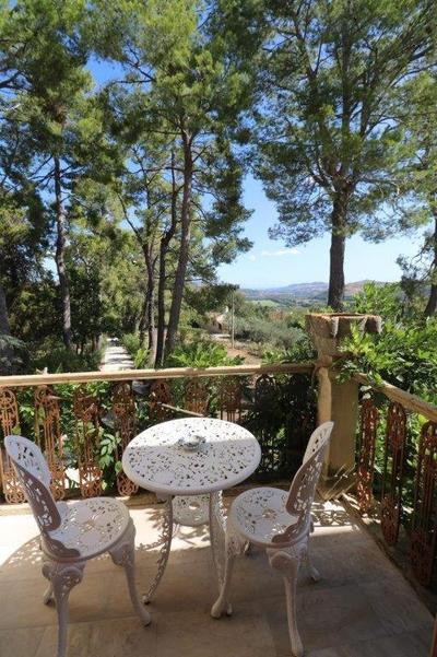 Villa Fazi - Liberty Style Villa With Private Pool & Park