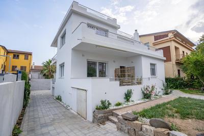 Doctor Guest House