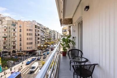 The five star apartment-central location