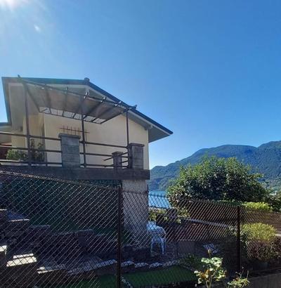 Lake and Guzzi view - Holiday Home