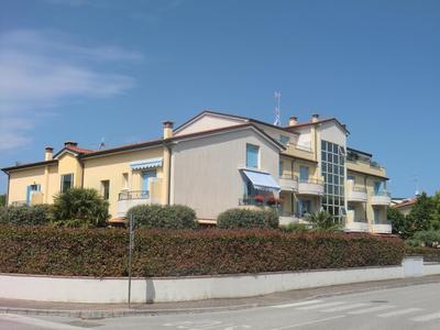 Residence Elisa Piano Terra con Giardino e Posto auto