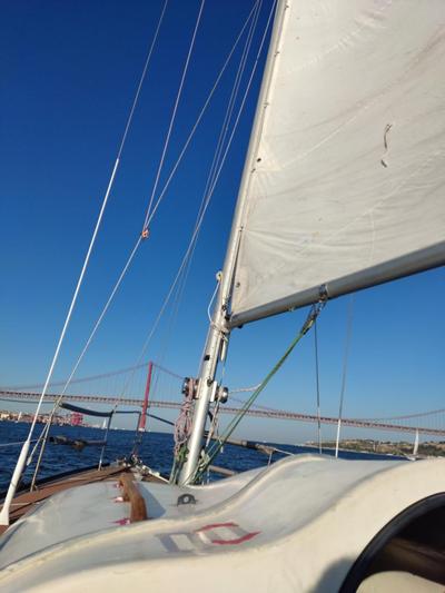 FRACTAL - Vintage Sailboat in Belém