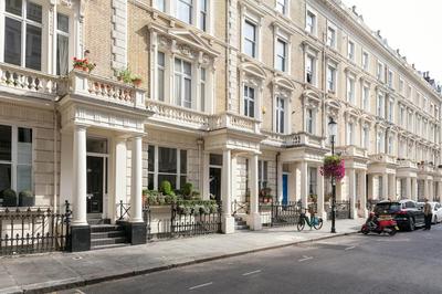 The Notting Hill Residence - 2 BR Apartment Close to Hyde Park