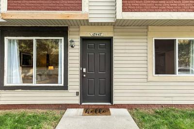 New! Comfy Flat near Downtown Roseville