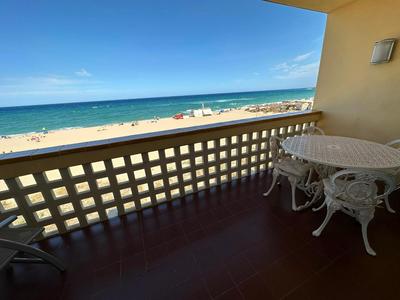 Pals primera Linea de Mar