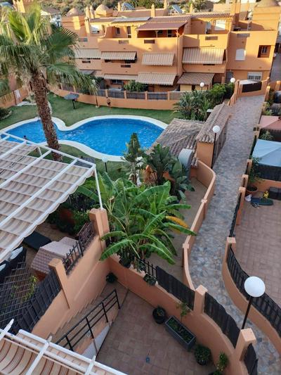 Chalet Adosado en Rincón