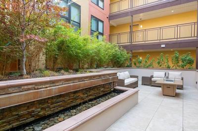 Downtown-Elevator-King Bed-Garage Parking-Laundry