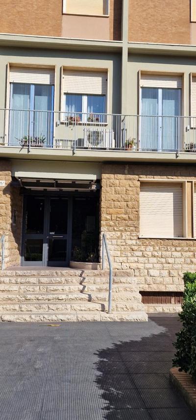 KISSES FROM LIVORNO open space apartment - no pets allowed