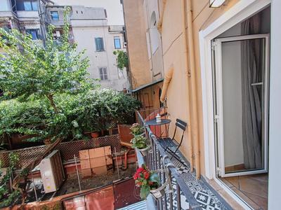 Mini Studio con Balcone a Piazza del Popolo