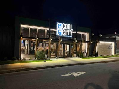 Riverfront Retreat! Water front and dog friendly!