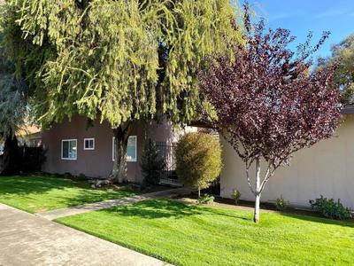 Longer Stays for Travelers- Apt Blocks from Hospital, Downtown