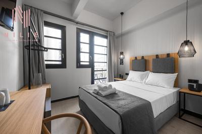 Phìlus, Nilie Hospitality MGMT