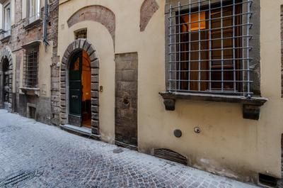 casa Giovanna - Piazza San Michele Central Studio!