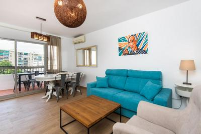 The 7th Corner, hugh apartment ideal for groups