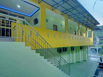 Hotel O Parapat Near Dermaga Ajibata Formerly Pudan Residence 2