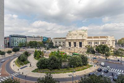 IM HOME - NAPO TORRIANI STAZIONE CENTRALE