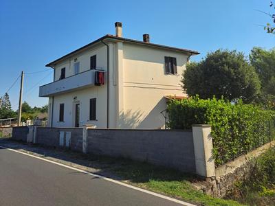 Casa vacanze Rosa Bianca a Vada
