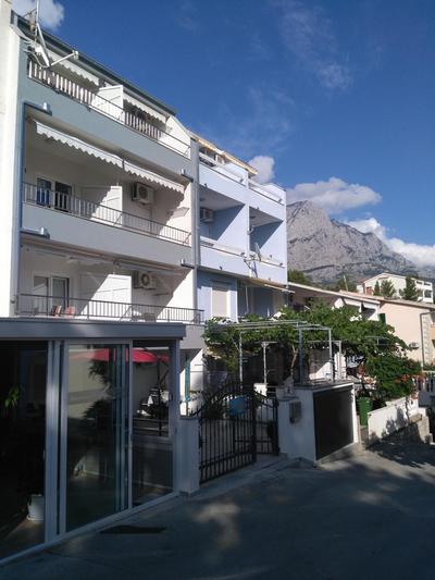 Sea view Apartment for 2-3 people - family
