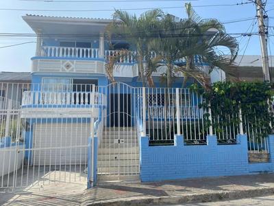 Hotel Blue Diamond House