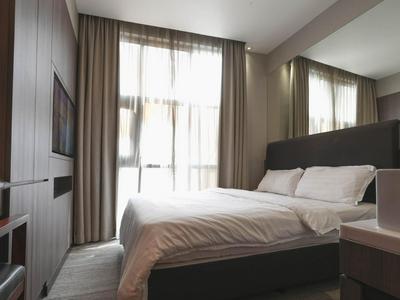 Amrise Hotel Kitchener, Check In 9PM, Check Out 8AM